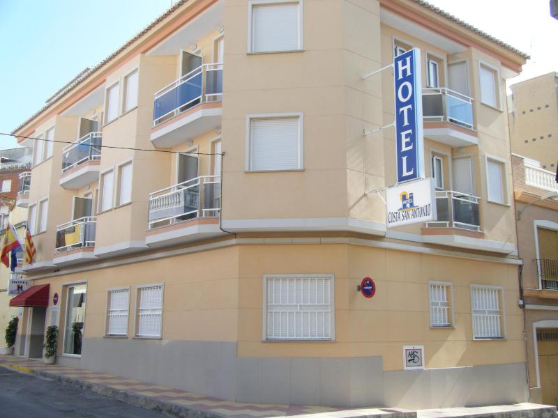 Hotel Costa San Antonio - image 27