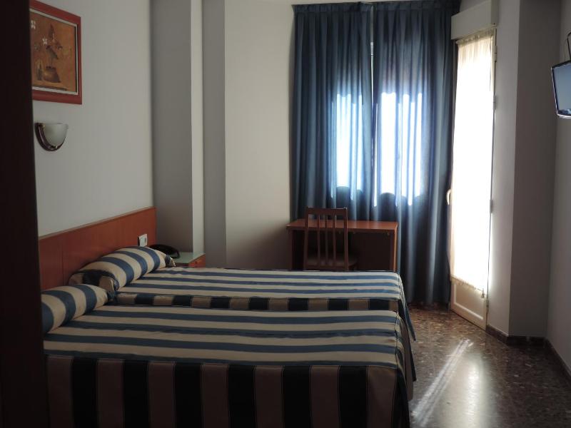 Hotel Costa San Antonio - image 16