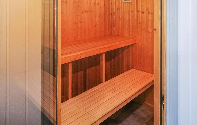 Cozy Home In Rechlin With Sauna - image 20