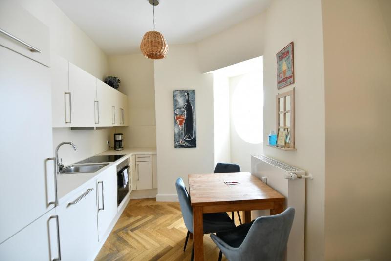 Deluxe Suite image 4