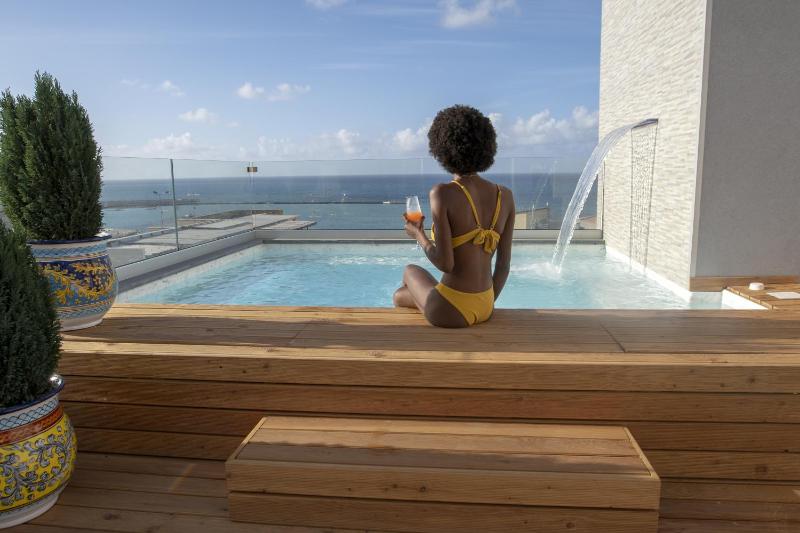 Luxmarì Hotel & Spa - image 7