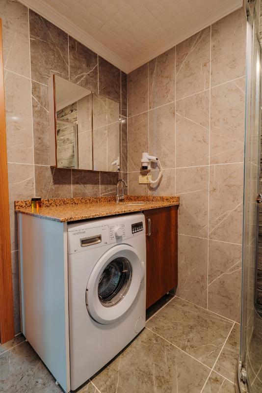 Apartment image 3