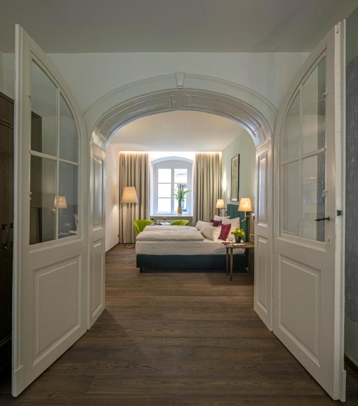 Junior Suite image 4