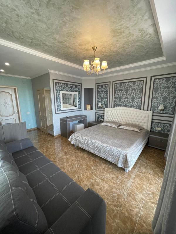 Deluxe Suite with Sea View image 1