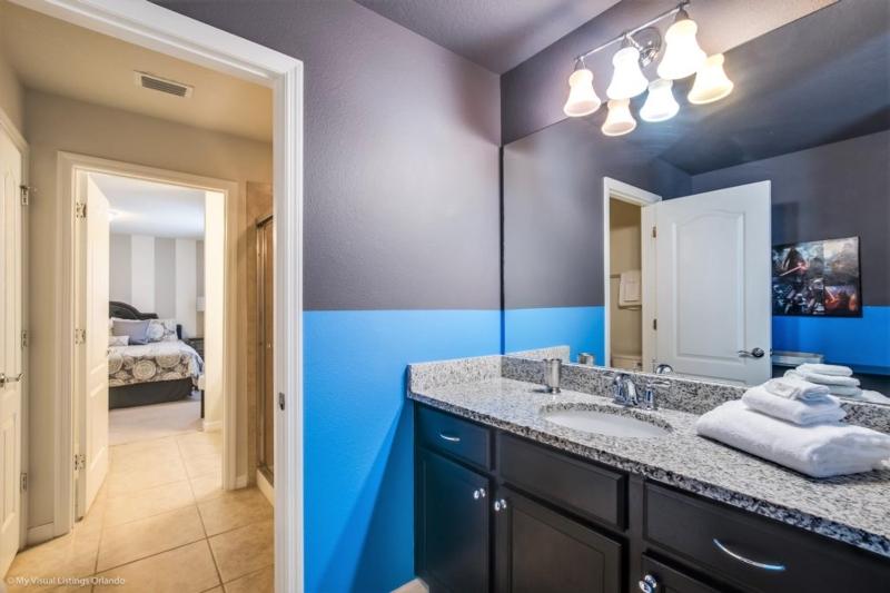 8 Bed Windsor At Westside Resort! villa - image 17