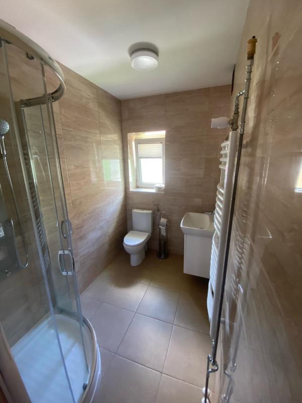 Small Double Room image 2