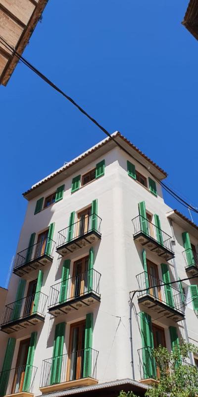 Superior Apartment with Balcony image 3