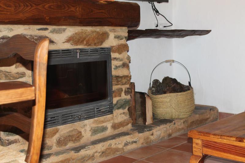 Two-Bedroom Apartment image 4