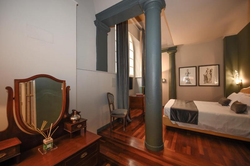 The Tuscanian Hotel - image 45