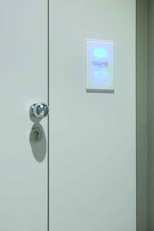Deluxe Suite image 3