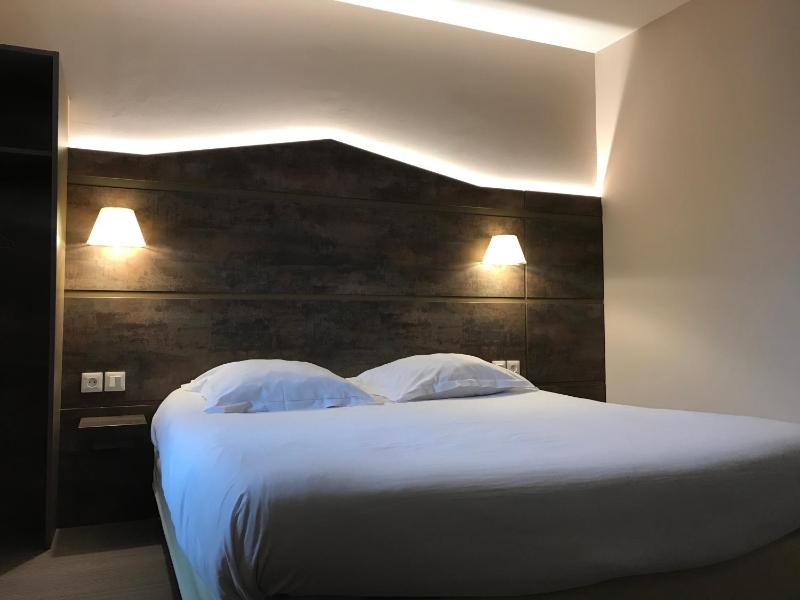 Standard Single Room image 3