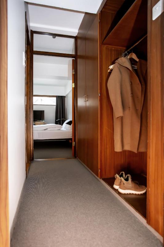 Standard Triple Room image 4