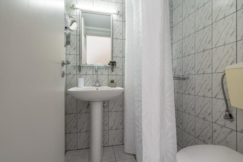 Geana Apartments - image 36