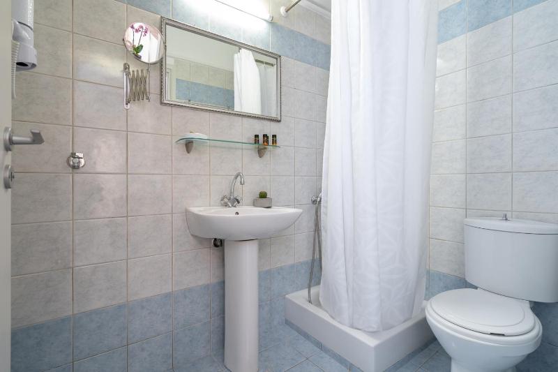Geana Apartments - image 7