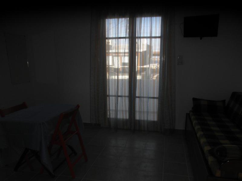 Studio with Sea View (3 Adults) image 1