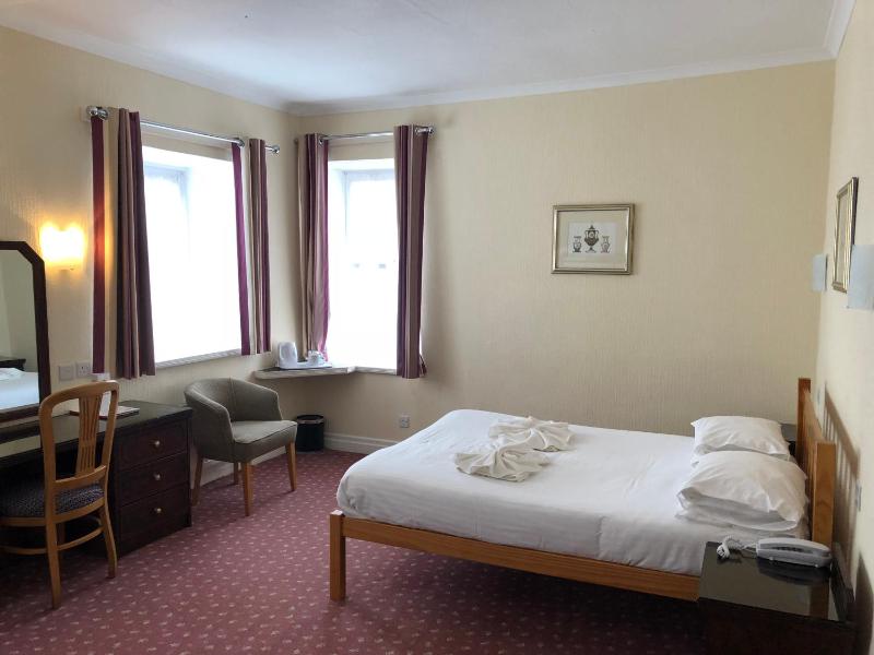Riviera Hotel - image 4