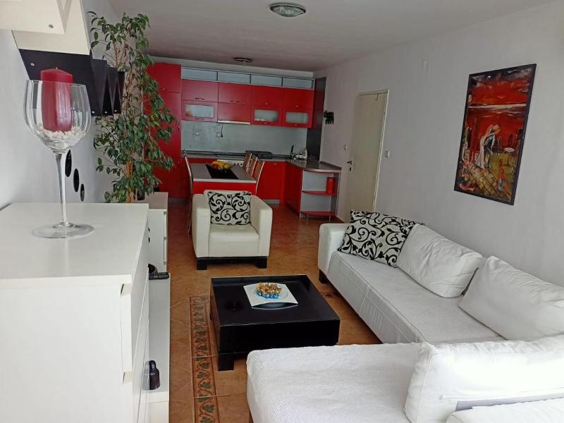 Sweet Apartment - image 2