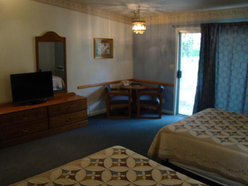 Queen Room with Two Queen Beds