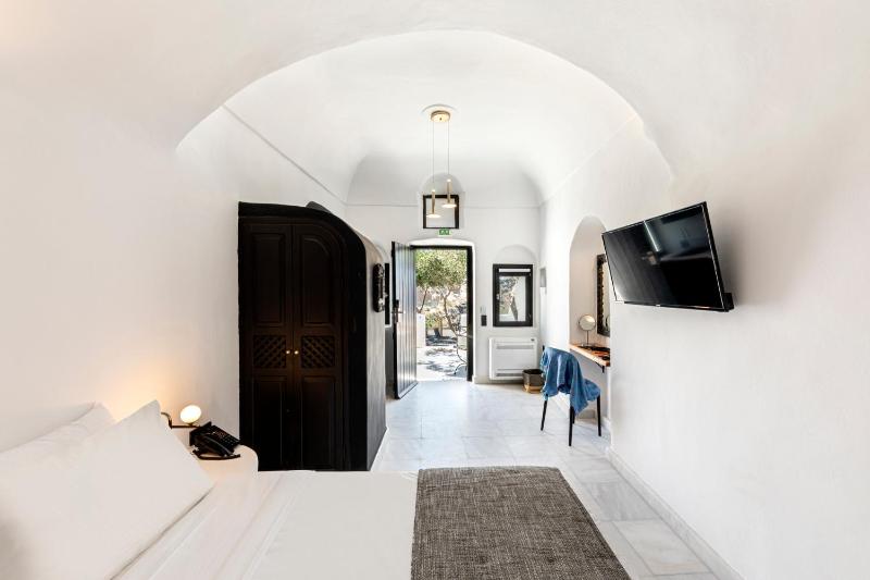Pearl of Caldera Oia - Boutique Hotel by Pearl Hotel Collection - image 41