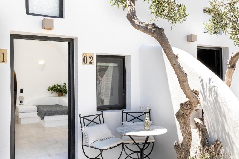 Pearl of Caldera Oia - Boutique Hotel by Pearl Hotel Collection - image 44
