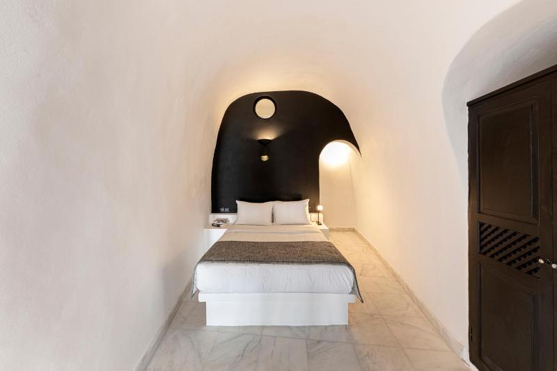 Pearl of Caldera Oia - Boutique Hotel by Pearl Hotel Collection - image 50