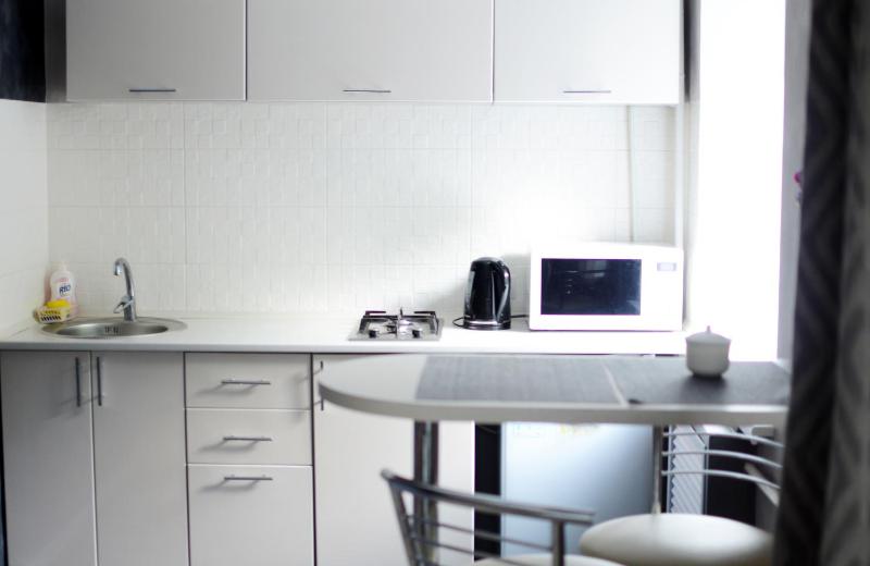 Studio Apartment image 2