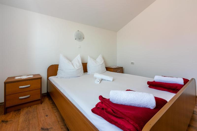 Apartments Brana - image 3
