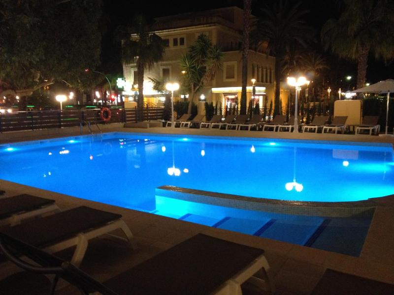 Hotel Planas - image 49