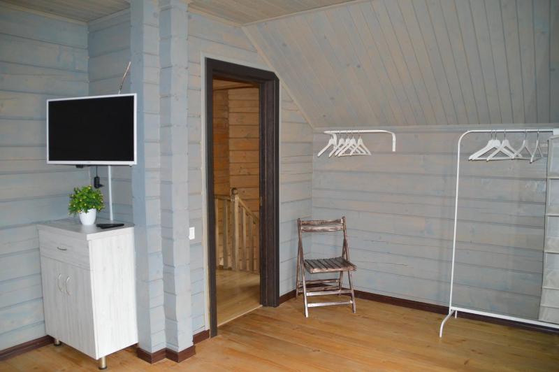 Two-Bedroom House image 3