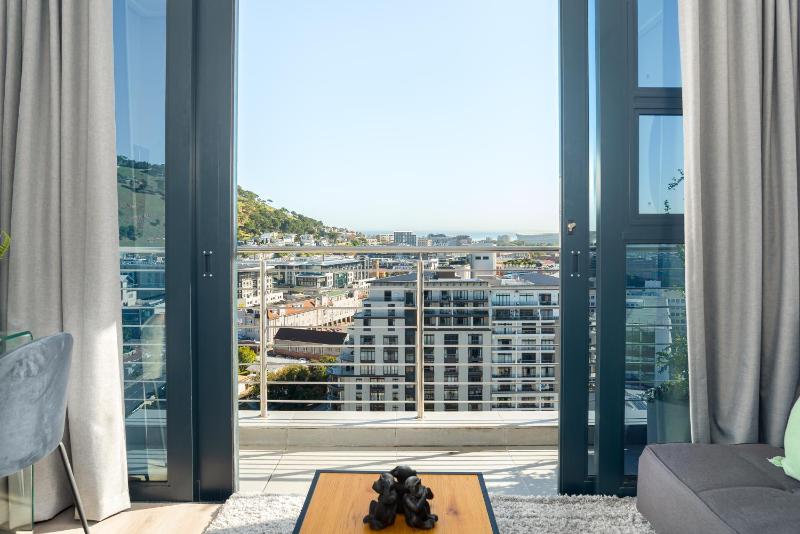 Studio Apartment image 4