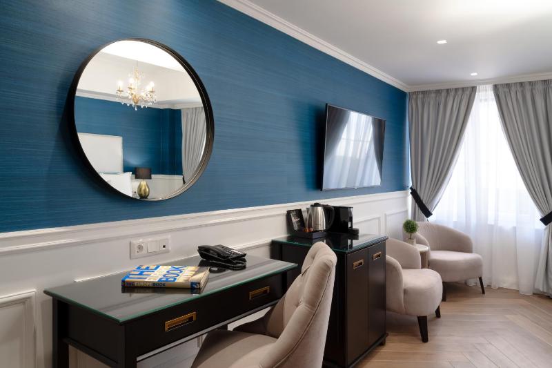 Suite with Sauna image 2