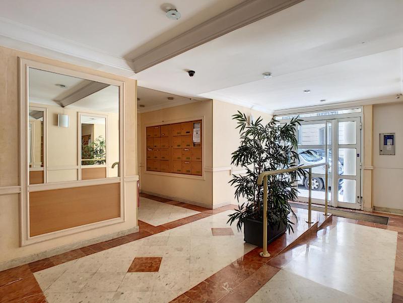 Nestor&Jeeves - BERLIOZ PATIO - Central - Residential area - Patio 20m - image 7
