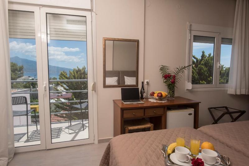 Filoxenia Hotel - image 20