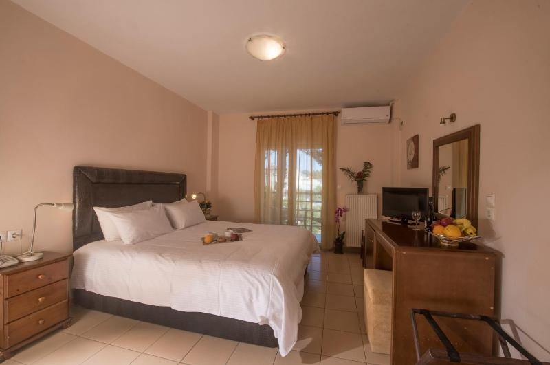 Filoxenia Hotel - image 33