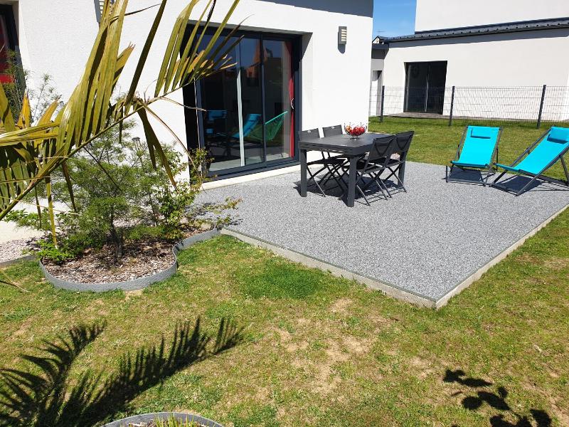 Three-Bedroom House image 2