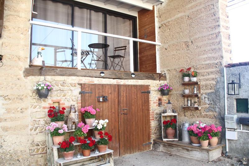 LE GRENIER Images