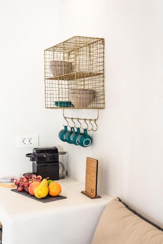 Anastasia's Visage Stylish Accommodation Rooms City Centre Mykonos - image 2