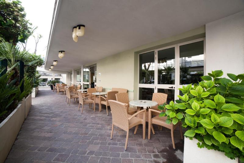 Hotel Plaza - image 31