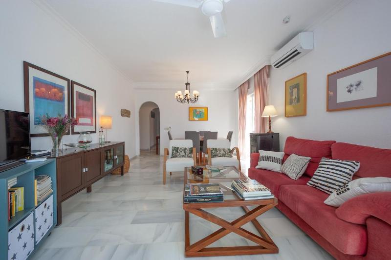 Las Palmeras Beach with Community Pool - image 20
