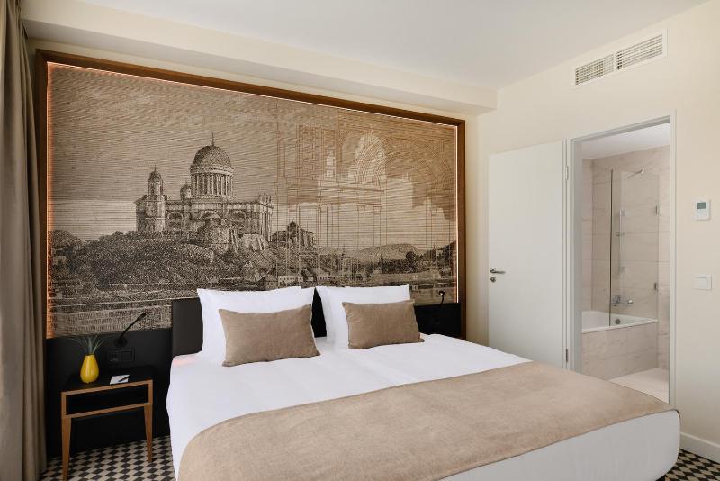 Suite image 4