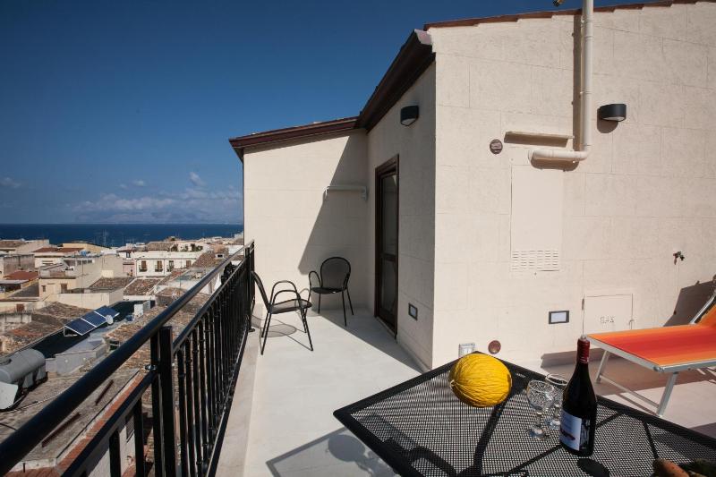 Sicilia Ovest - Terrazza Orologio e Terrazza Sul Mare - image 50