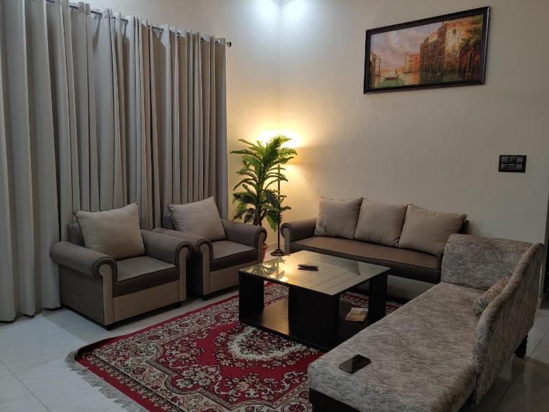 Touristen Holiday Home A luxury Villa - image 24