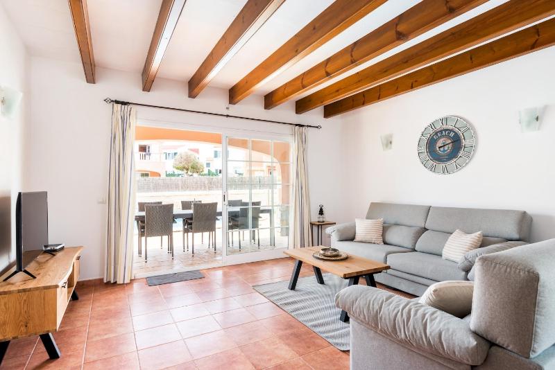 Itsasalde 3 bedroom villa Cala'n Blanes - image 47