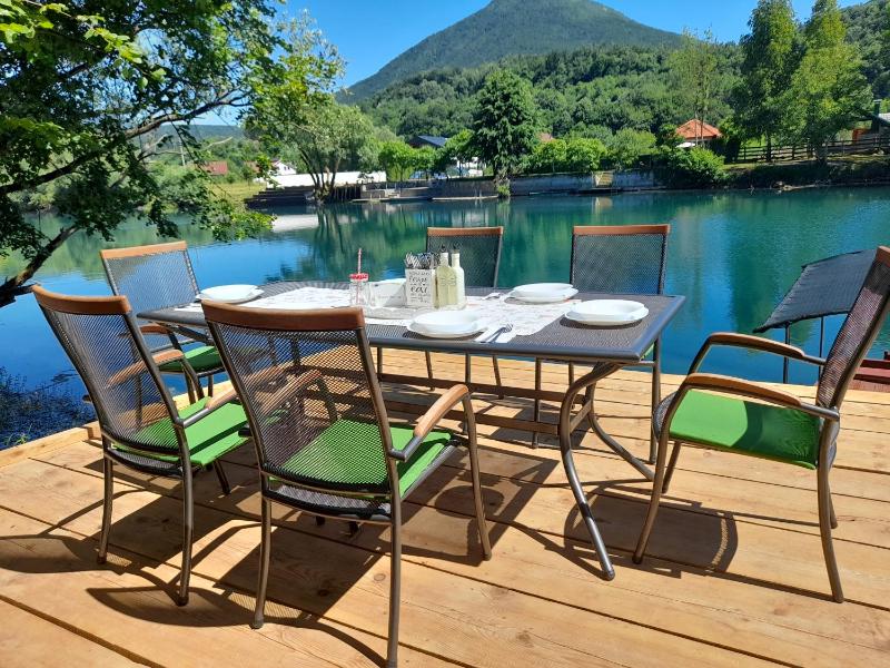 Una Luxury Home - image 13