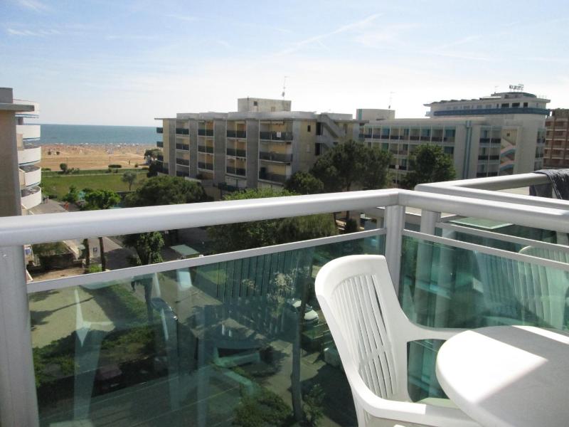 Studio (2 Adults) with Sea View image 4