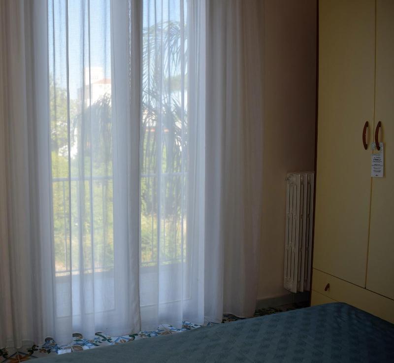 Double Room with Balcony image 4