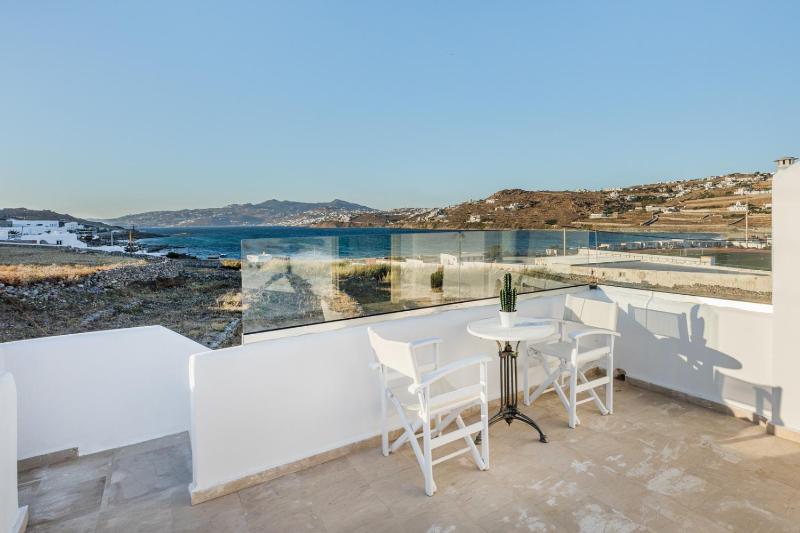 Classic Sea View Room  image 3