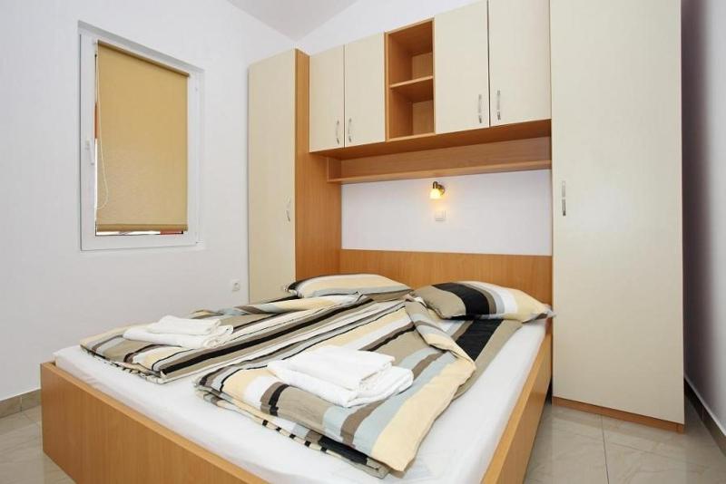 Apartment in Vir with sea view balcony air conditioning Wi-Fi (4595-3) - image 33