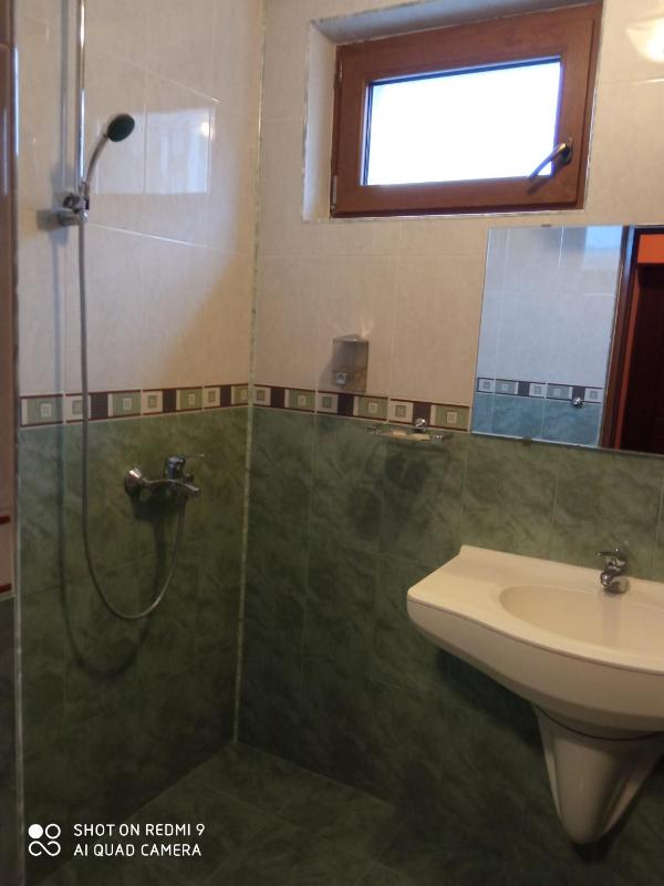 Double or Twin Room with Balcony image 4
