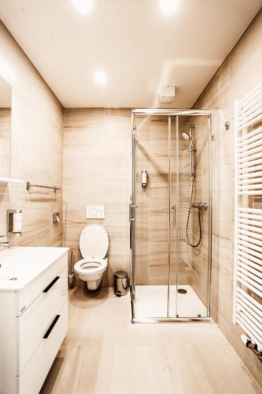 Alfons Boutique Hotel - image 2